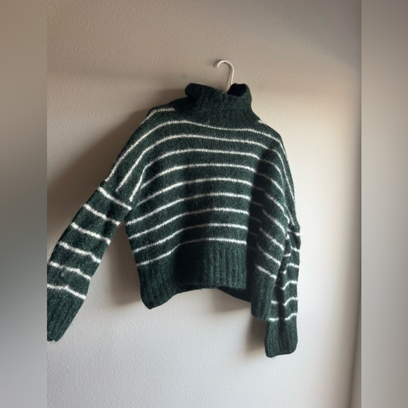 Christy Dawn The Ingrid Sweater in Basil Green Striped Rare Sold Out size M/L - Picture 4 of 7